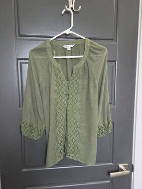 Counterparts Olive Green Crochet-Trim Women's Blouse